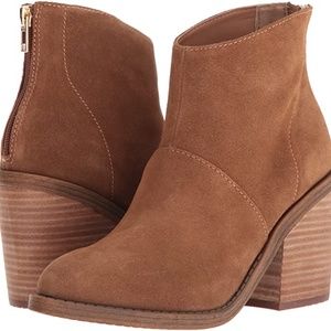 New Steve Madden Women’s Shrines Ankle Bootie Size 8.5